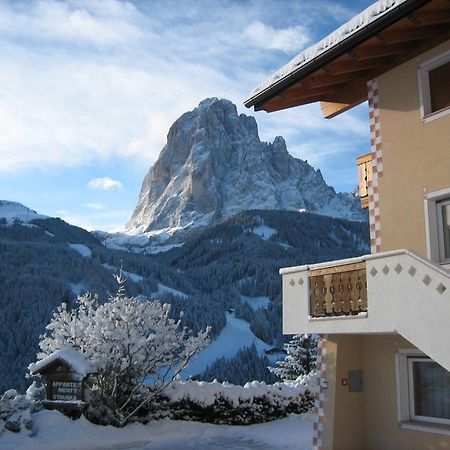 Apartments Etruska Santa Cristina Val Gardena Eksteriør billede