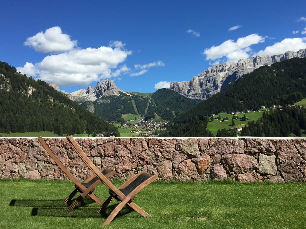 Apartments Etruska Santa Cristina Val Gardena Eksteriør billede